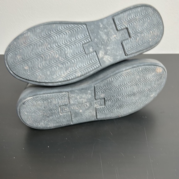 Bugatti Kelli Faux Fur-Lined Platform Sneakers Black w Gold Details Size 6.5 - Picture 9 of 12